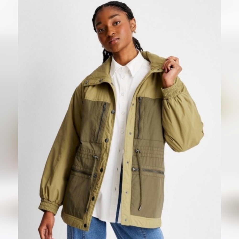 NWT Two-Toned Quilted Jacket (Olive) - Future Collective with Reese Blutstein